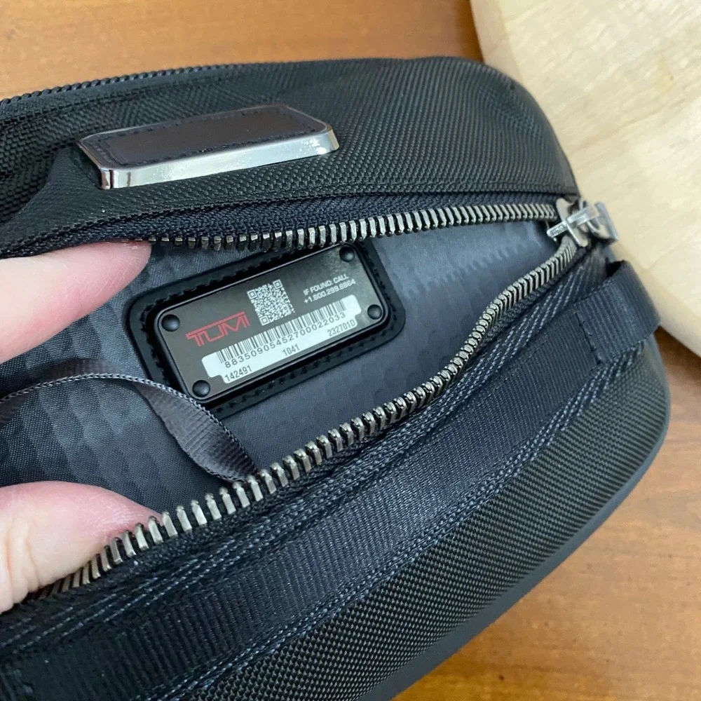 TUMI Recruit 3-in-1 Chest Pack Waist Bag Sling Black Ballistic Nylon 232701D